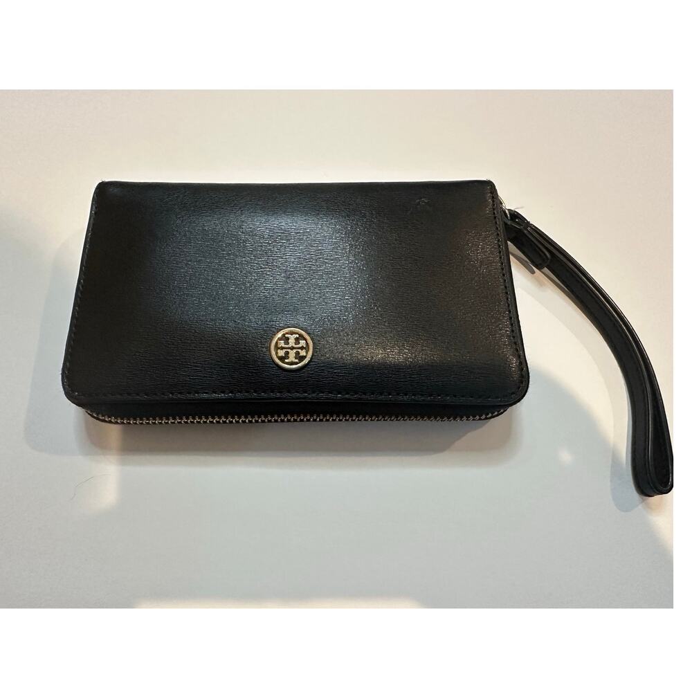 Tory Burch Leather Wristlet Wallet Black 7x4.5 Designer Zip Clutch Minimalist